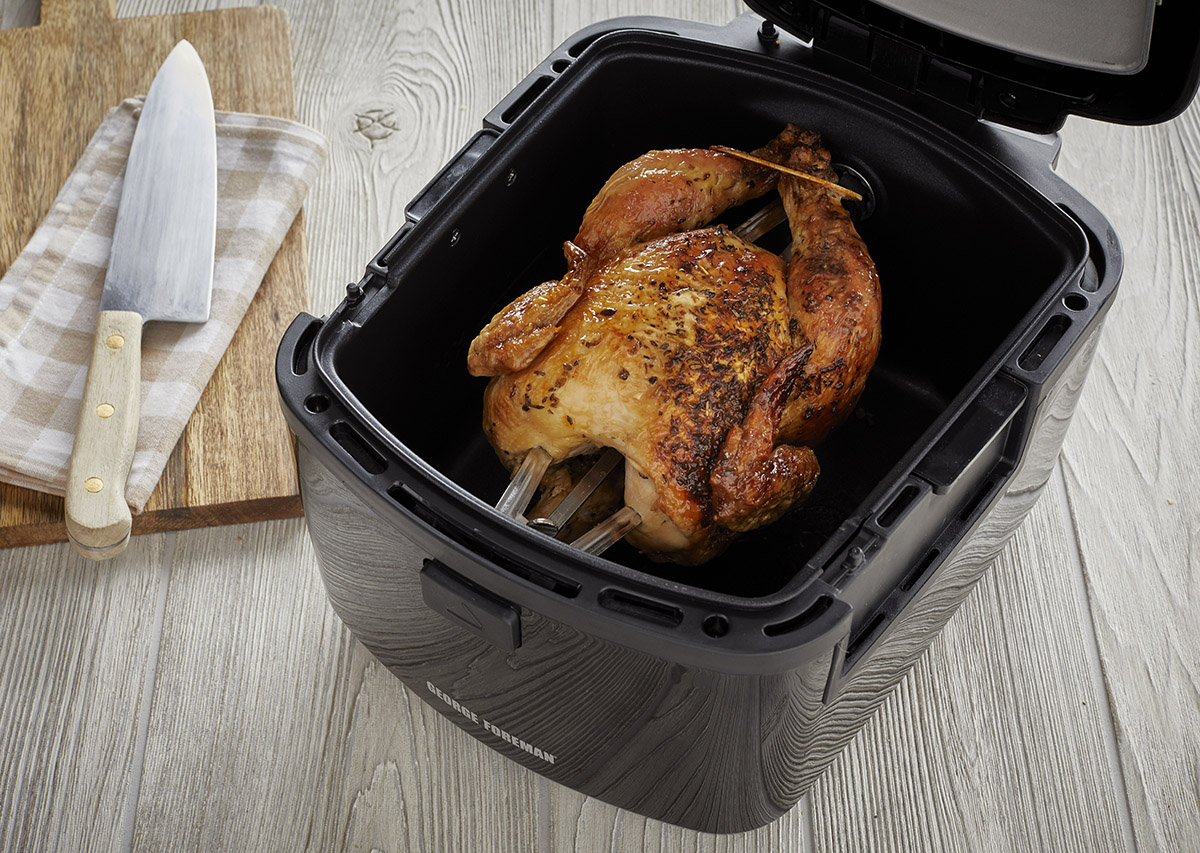 Cooking a whole chicken outlet in an air fryer